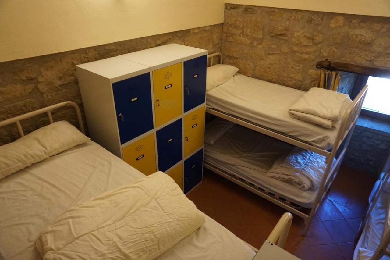 Albergue De Sos Del Rey Catolico Bagian luar foto